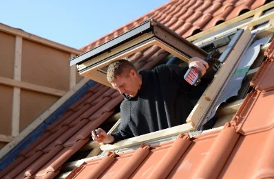 Pose de fenêtres de toit Velux à Bouzic